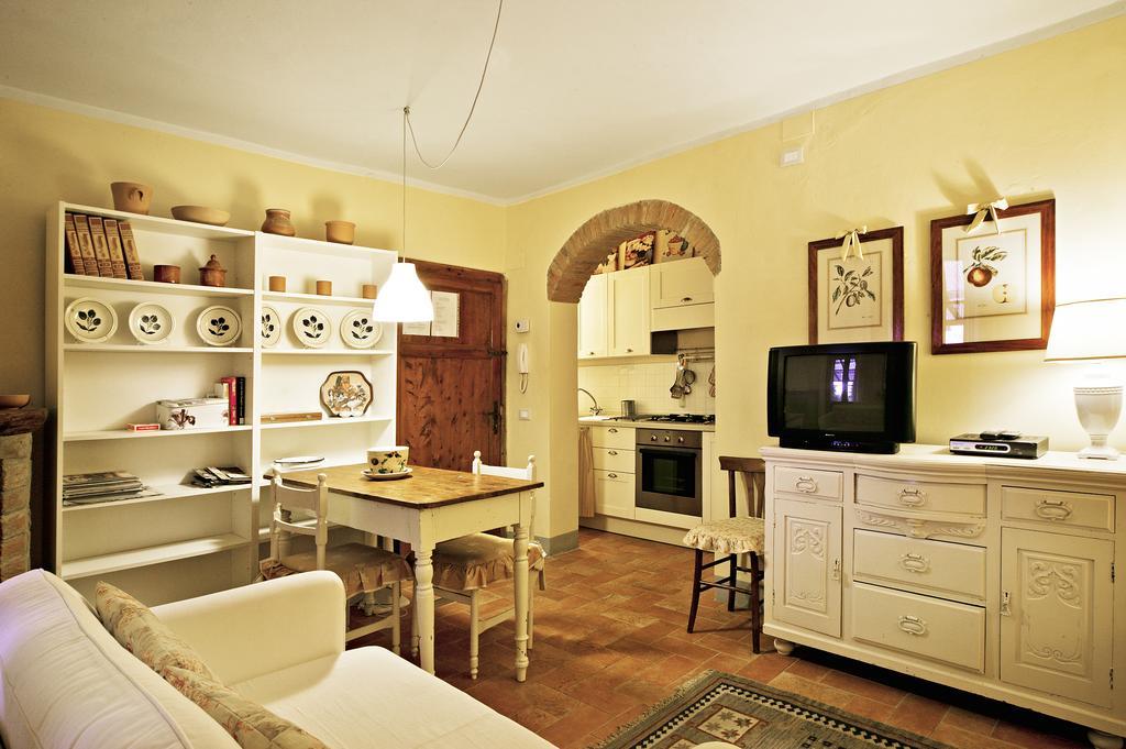 Borgo Dei Cadolingi Apartamento Gambassi Terme Exterior foto