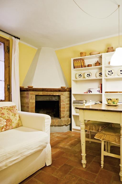 Borgo Dei Cadolingi Apartamento Gambassi Terme Exterior foto